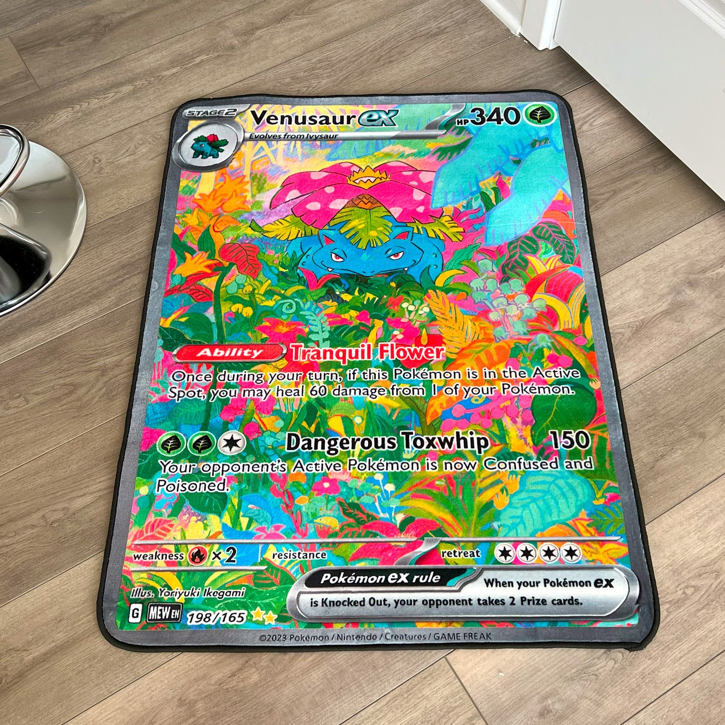 Bloomstrike Card Rug